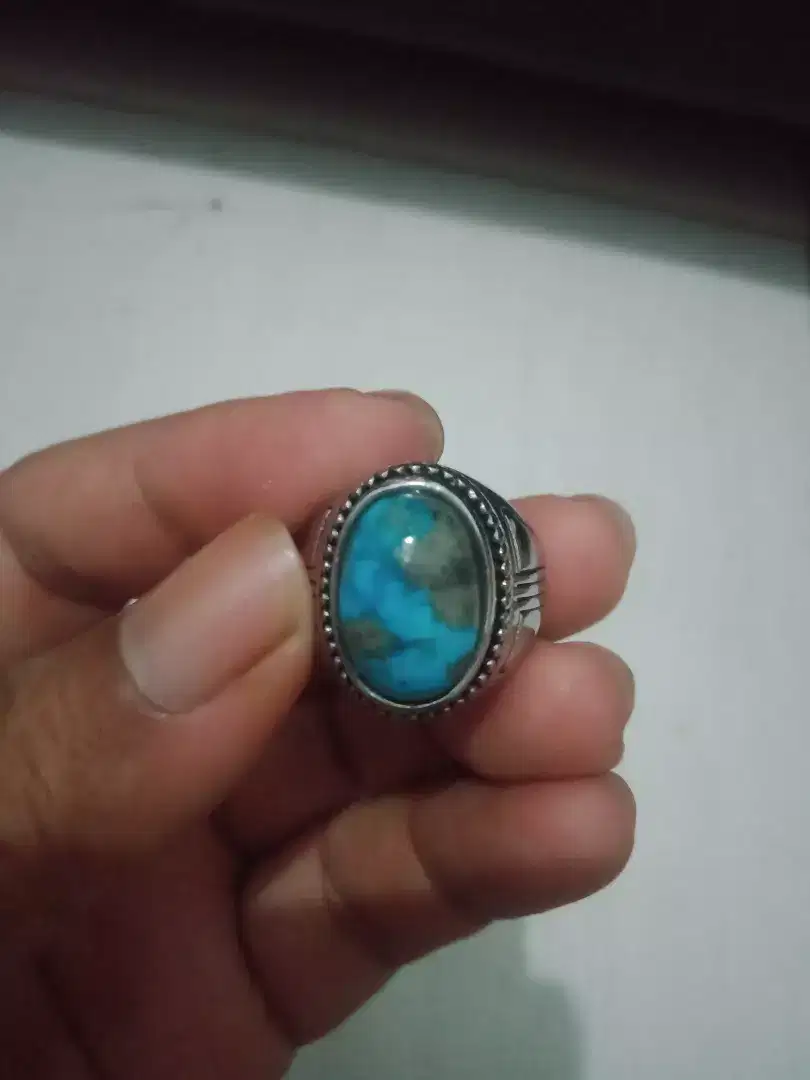 Di jual batu pirus biru royal blue badar grade A