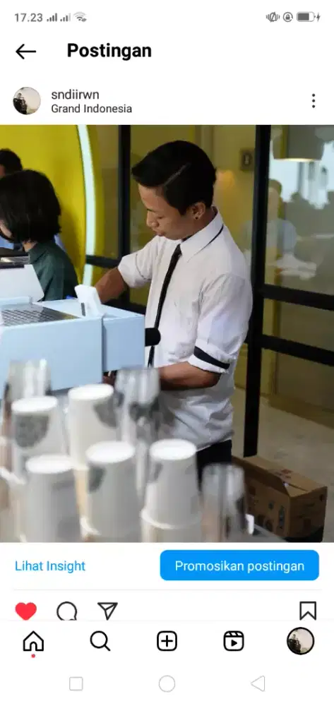 Mencari pekerjaan sebagai barista