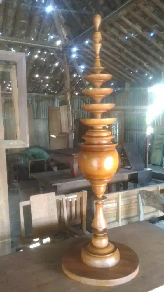 Pajangan bubut jati jumbo