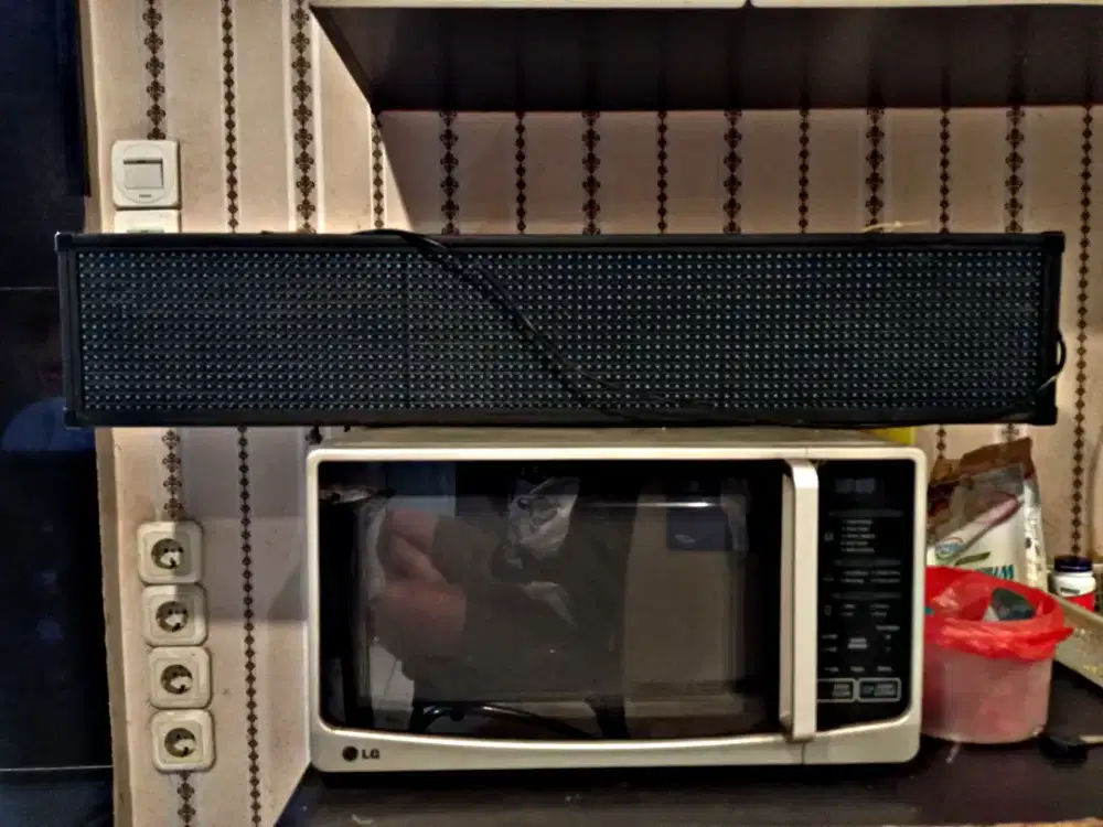 Running Text Ukuran Besar