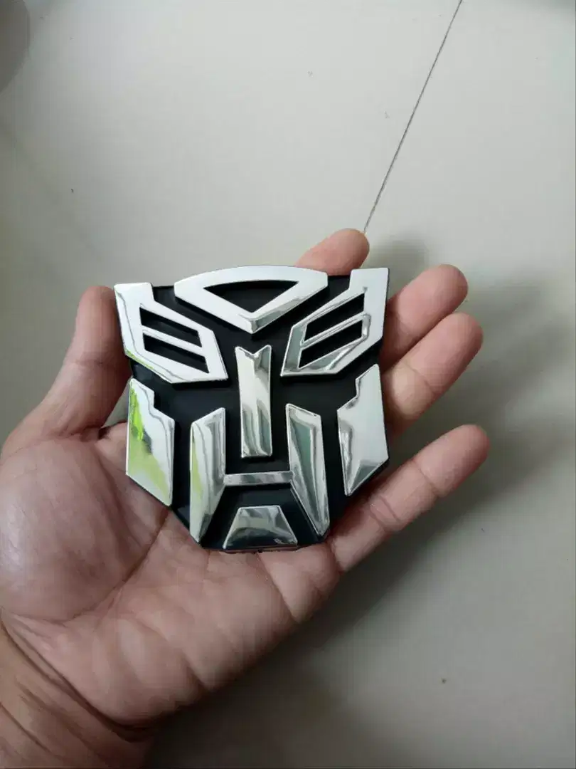 1x Emblem transformer mantap