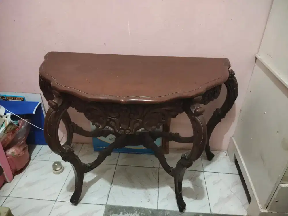 Meja konsol bahan kayu jati