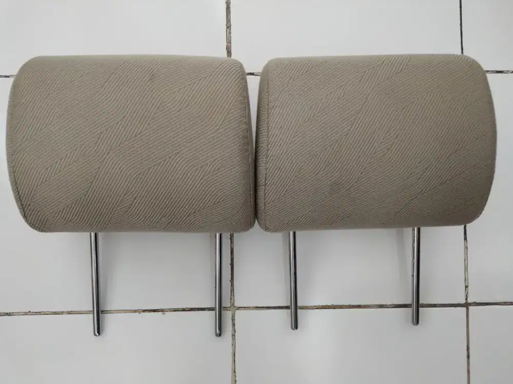 Headrest Orisinil Istimewa