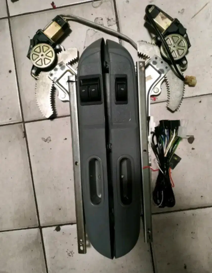 Power window kijang