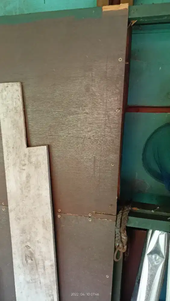 Jual asbes, triplek ,lisplang bekas kuat kokoh (tidak terima antar)
