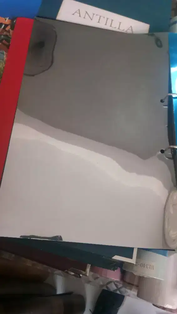 Sticker kaca oneway seperti cermin