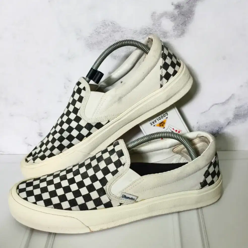 Thunder bear Ori Lokal Brand