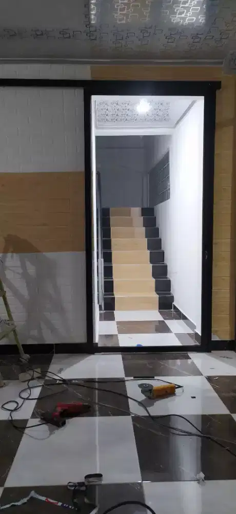 Pintu kaca dan lain lain