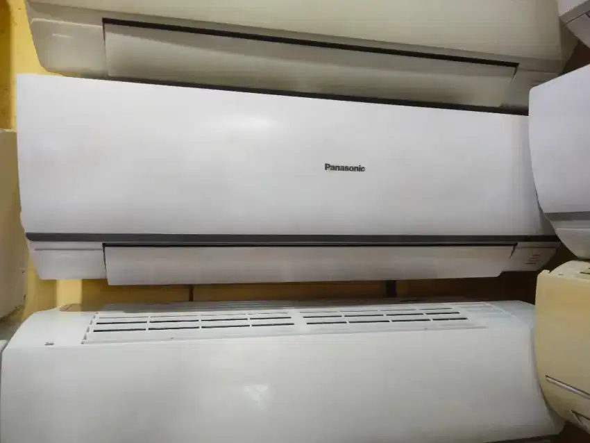 AC low Watt berkondisi normal 1/2-1 pk