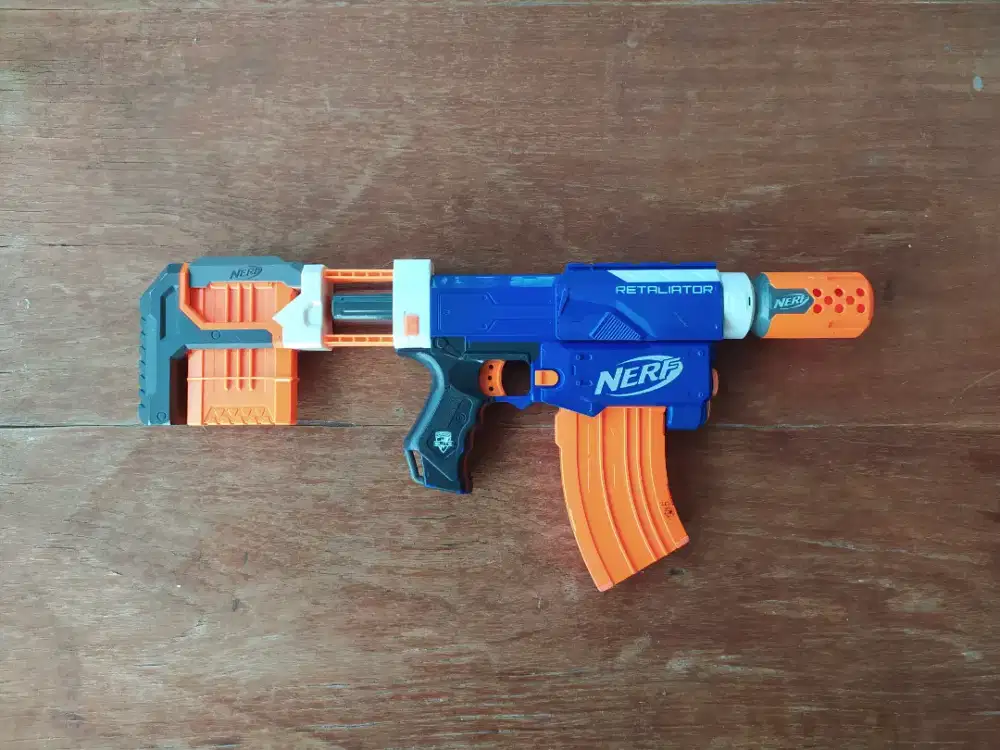 Nerf Retaliator biru