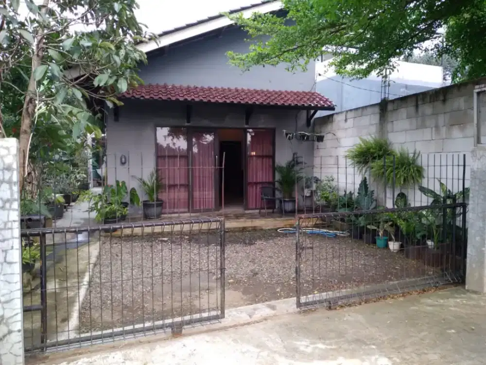 Rumah dekat Parung Panorama Bali Ciseeng