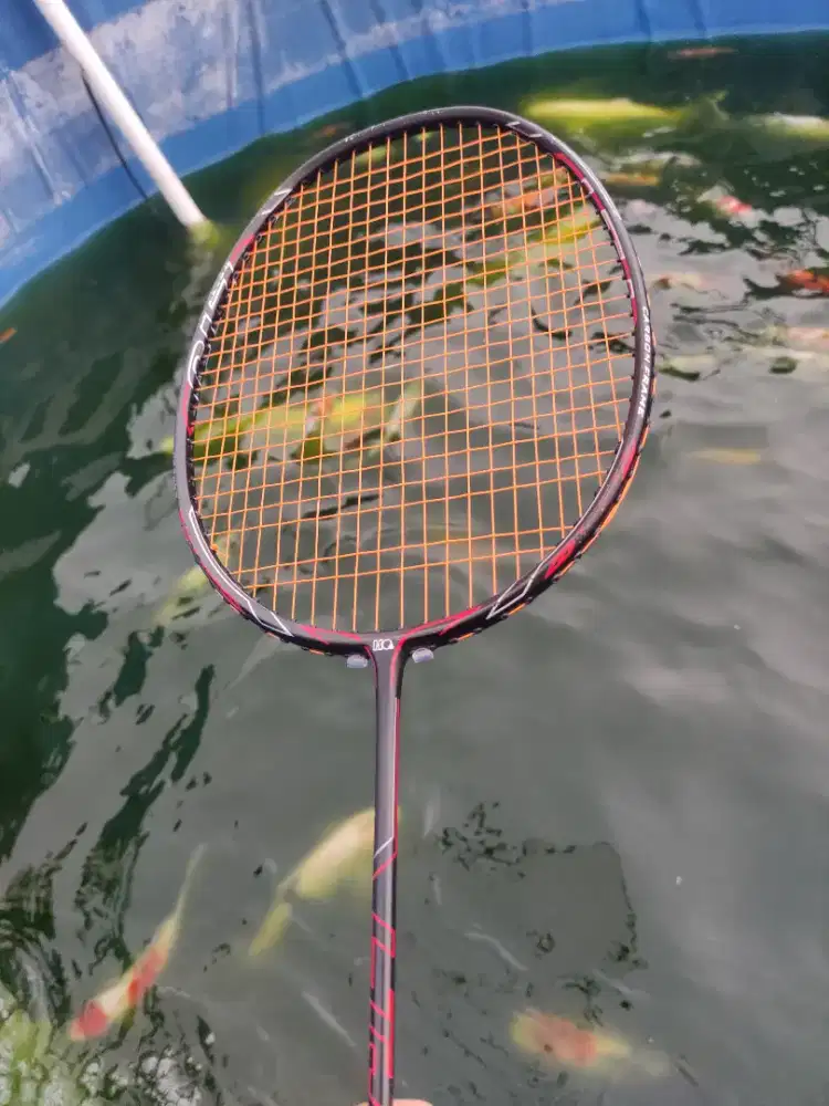 Raket badminton hiqua addicted LTJ limitee