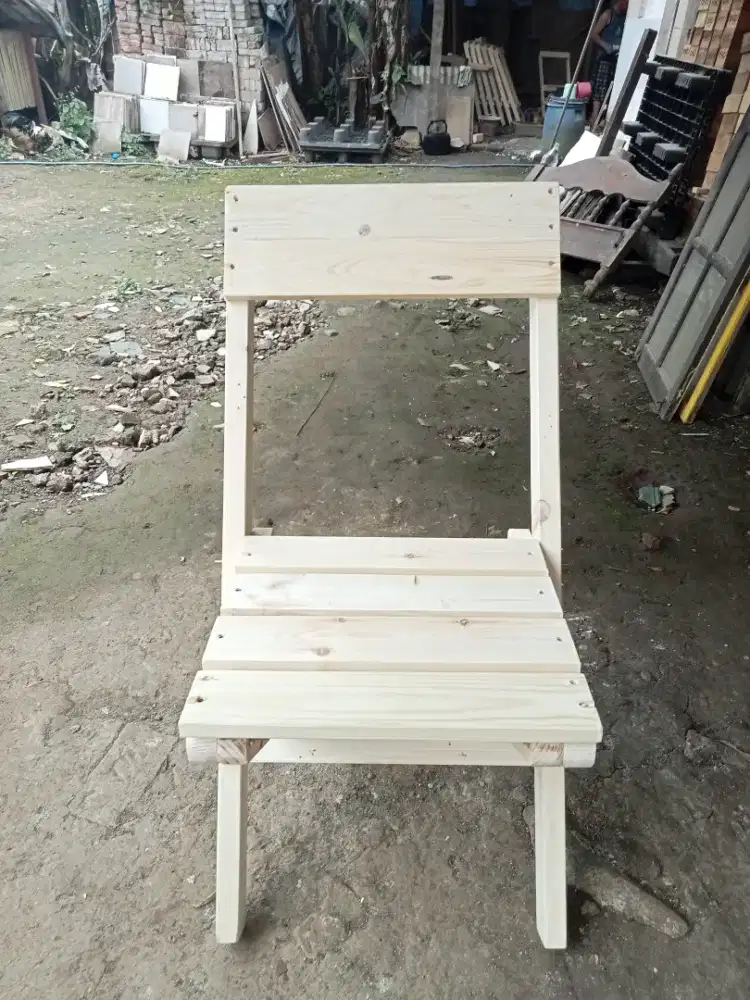 Kursi lipat kayu Pinus/jati Belanda