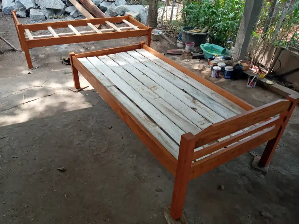 Dipan kost/ single 90x200