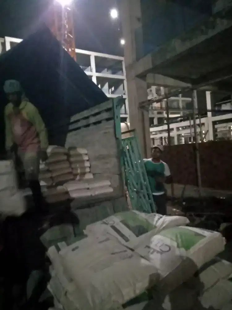 Semen mortar instan perekat bata ringan rumah