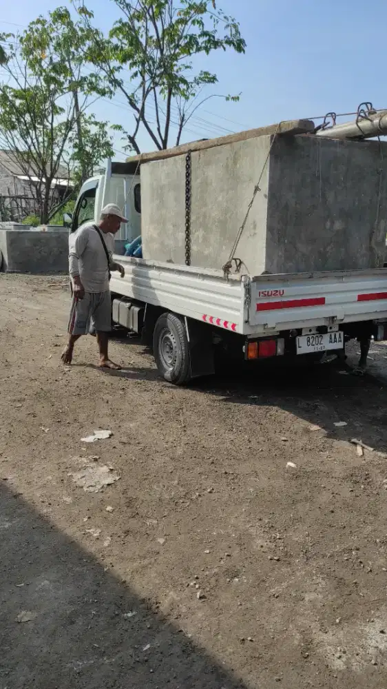 Tandon air beton cor saptictank beton