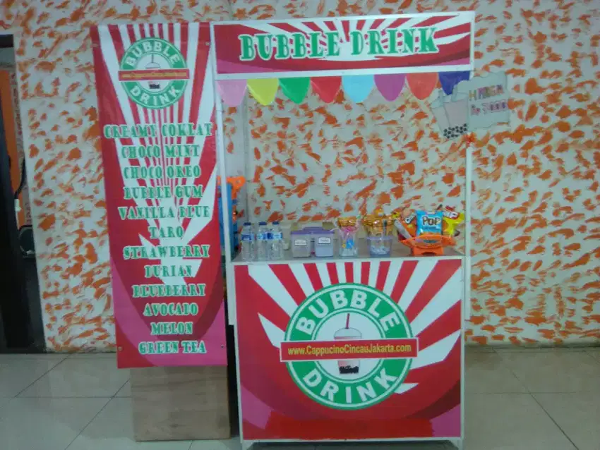 Booth bubble drink knock down