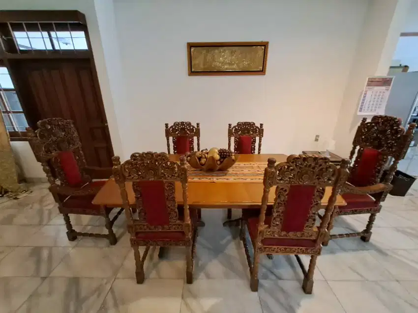 Meja Makan Antik Ukiran  BALI Kayu Jati Tua