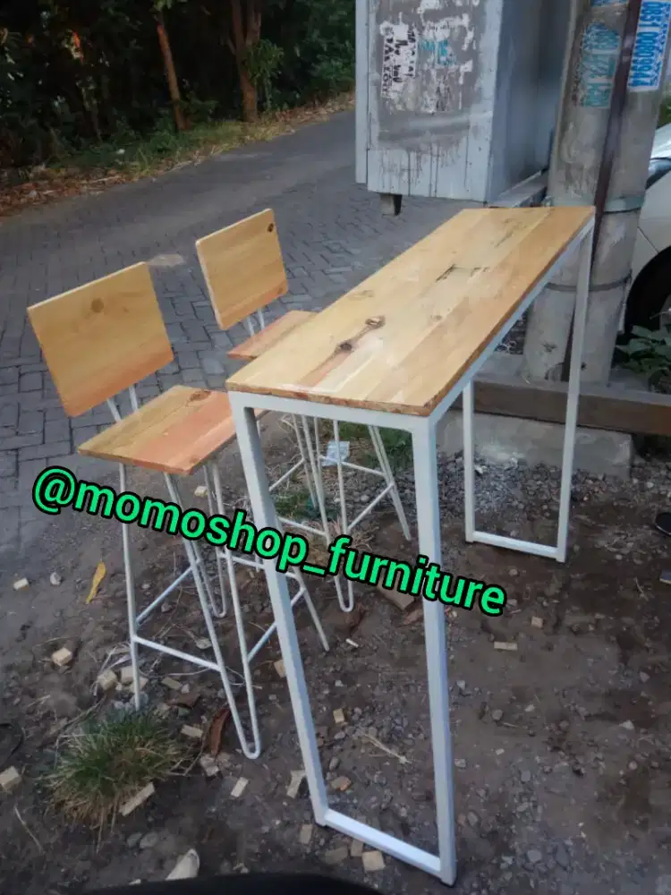 Meja kursi bar minimalis