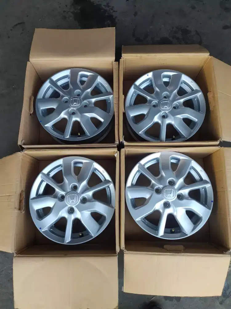 Velg oem brio satya r14 mulus th 2022