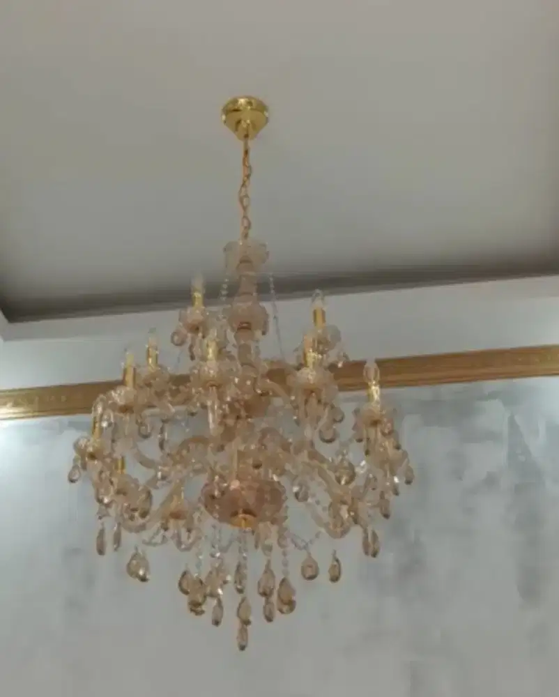 Lampu hias atau Lampu gantung