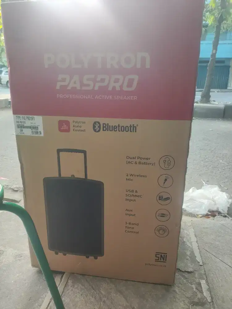 Polytron PASPRO 15F3 15 inch Portable Speaker