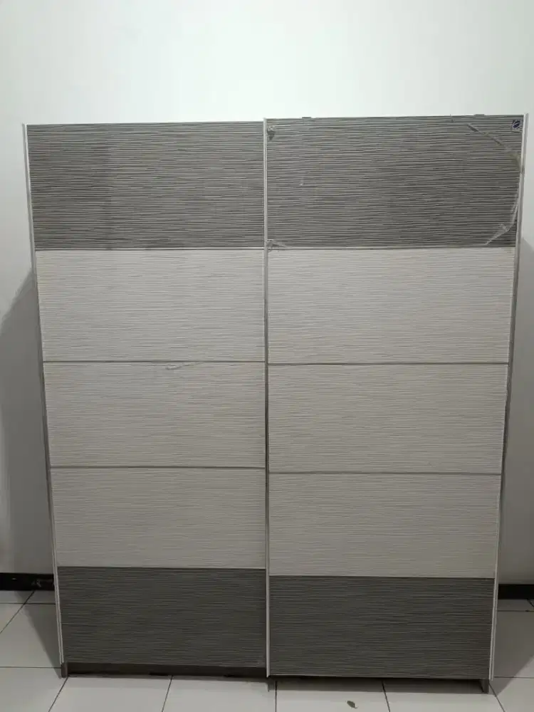 Jual lemari equity tinggi 2m,warna putih
