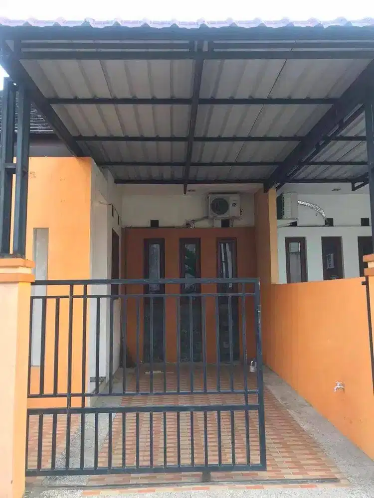 Dijual rumah di Karya kasih Johor Medan