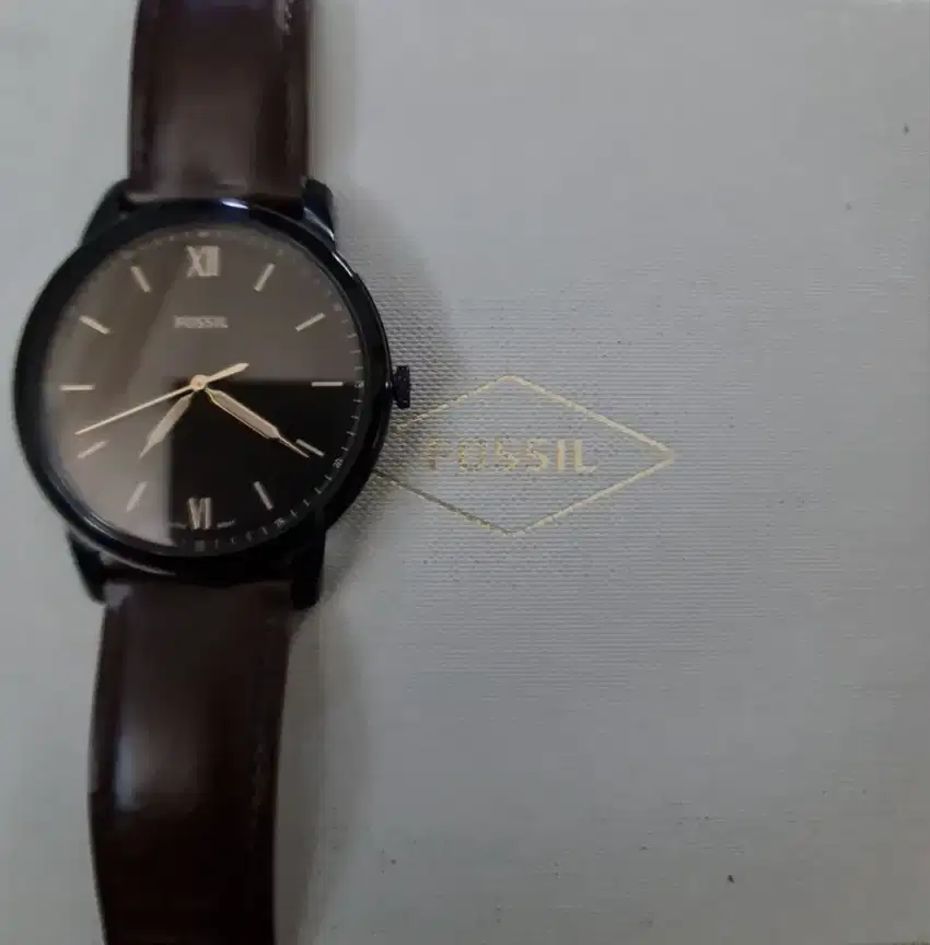 Jam tangan Fossil