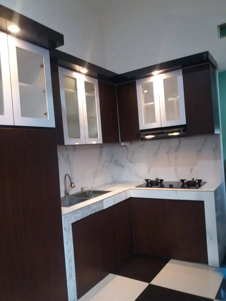 Tukang furniture hpl