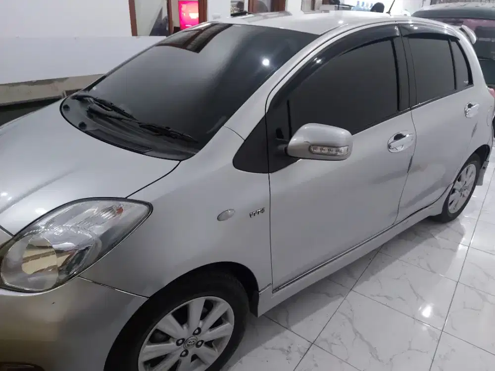 panggilan teknisi kaca film mobil