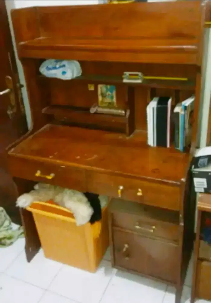 meja belajar kayu jati tua