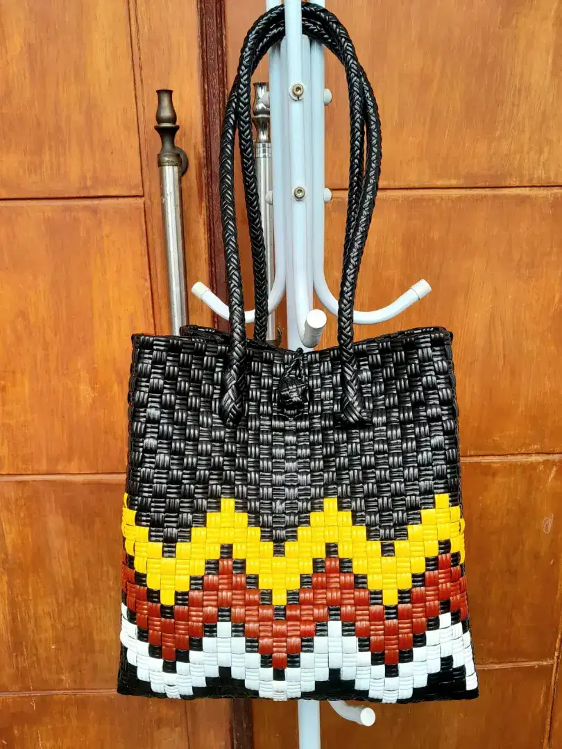 TAS JALI PREMIUM MINOLEA - TAS ANYAMAN PLASTIK - TAS WANITA TOTE BAG