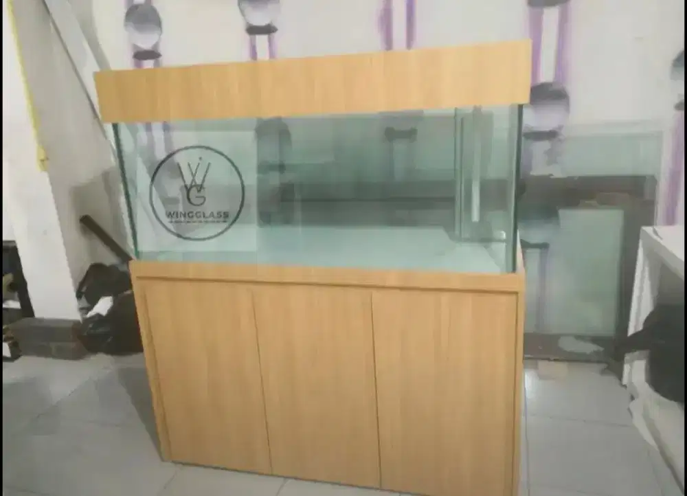 aquarium kabinet ukuran 120×50×50cm kaca full 8mili sistem sump filter