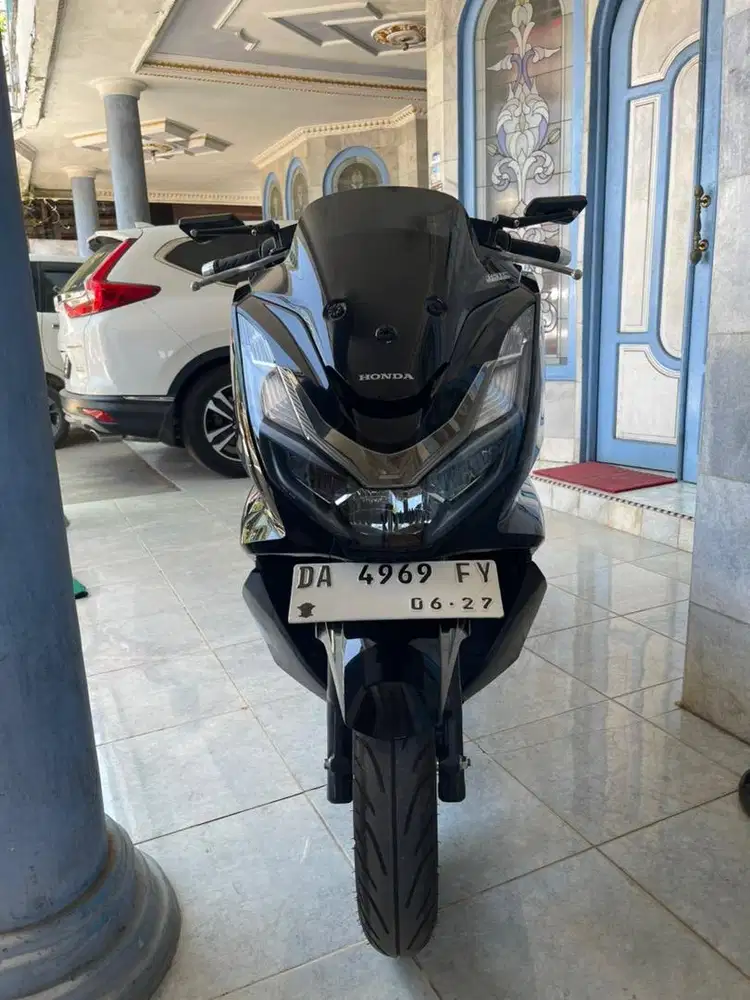 PCX 160 ABS hitam
