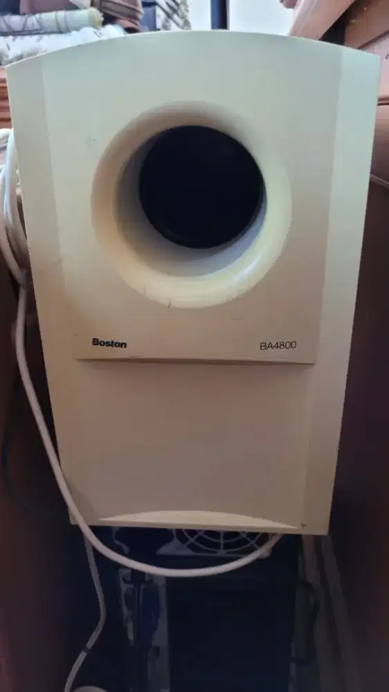 Boston Acoustic 1 sub & 2 satelit langka