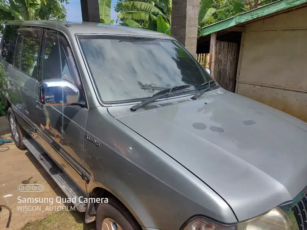 kaca film mobil hitam dan silver pemasangan bisa dipanggil