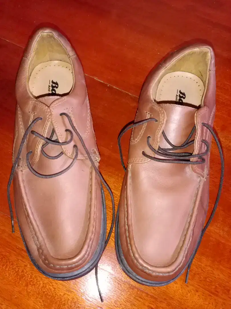 Sepatu Asli Merk Bata Coklat Anti Shock