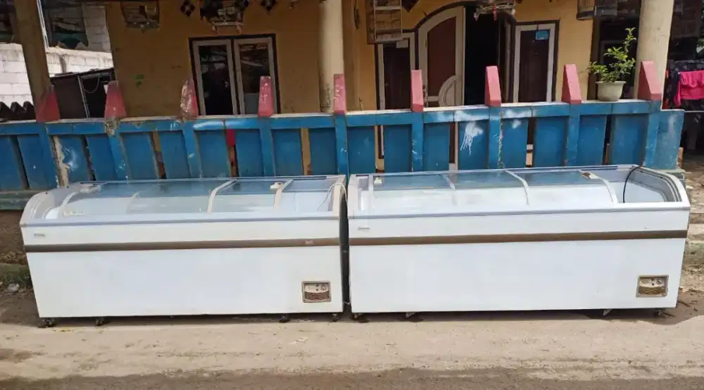 Freezer sliding kaca 600 dan 750 Liter merk SANSIO,LIBER DAN LERNAD