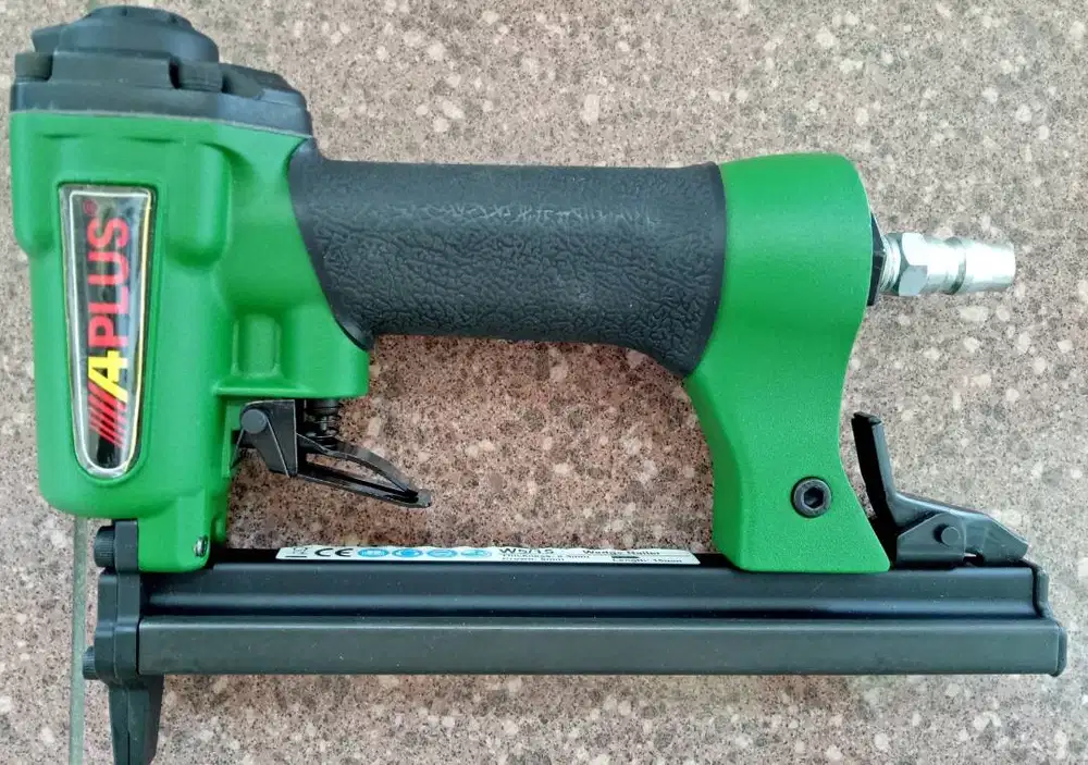 Air Wedge Nailer W5-15