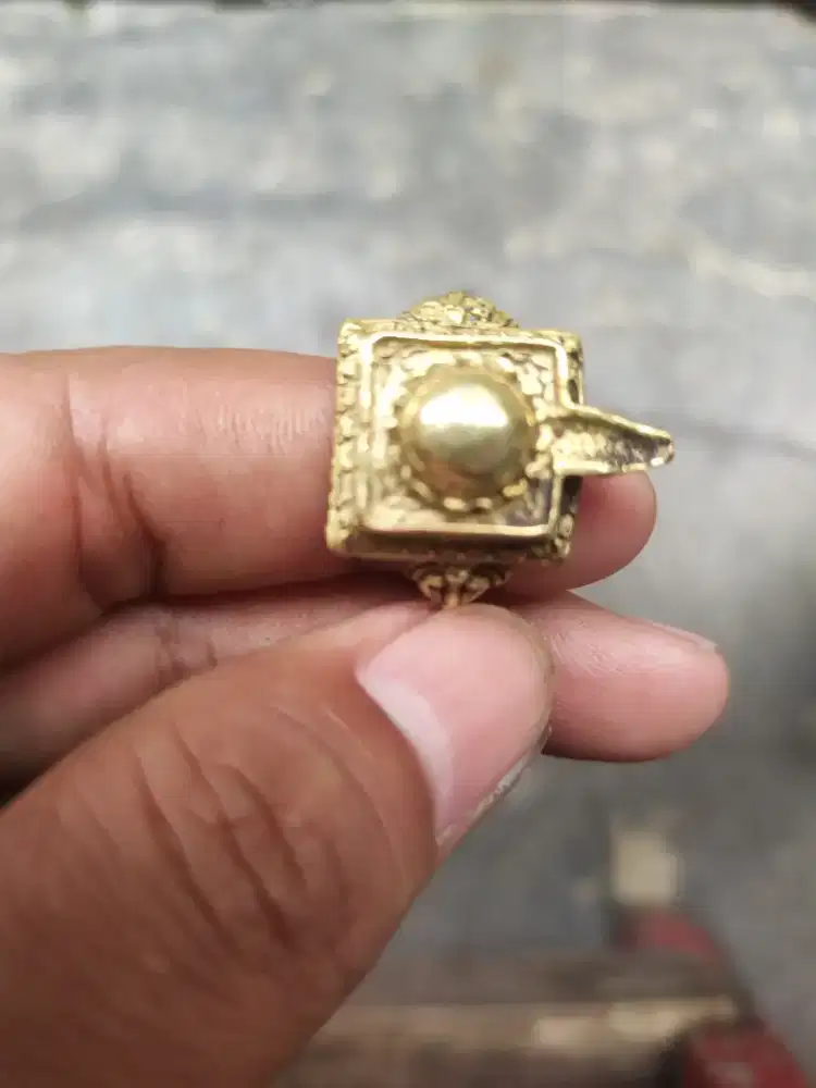 Cincin lingga yoni bahan perunggu tinggalan kerajaan majapahit
