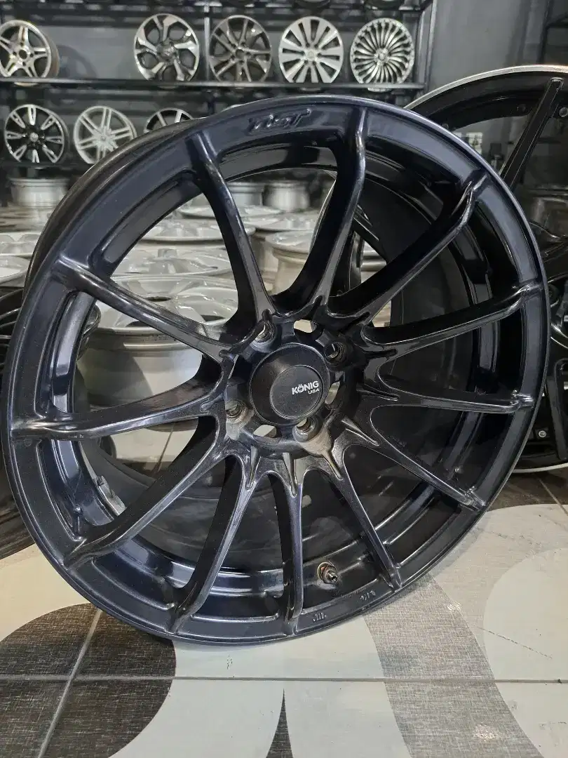 Velg R15 pcd 4x100/114 lebar 8  rata et 30