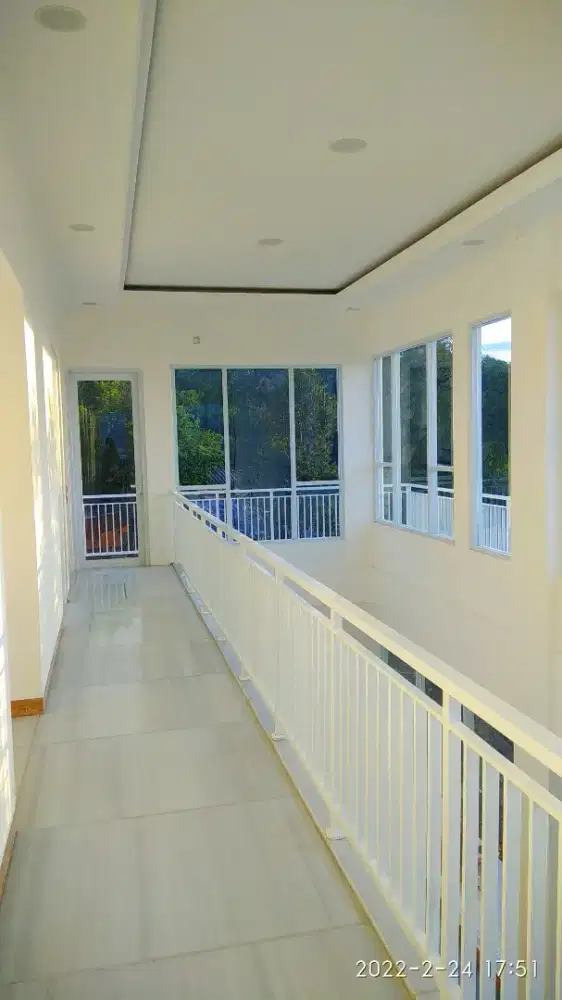 Pasang Plafon Partisi Gypsum finishing cat