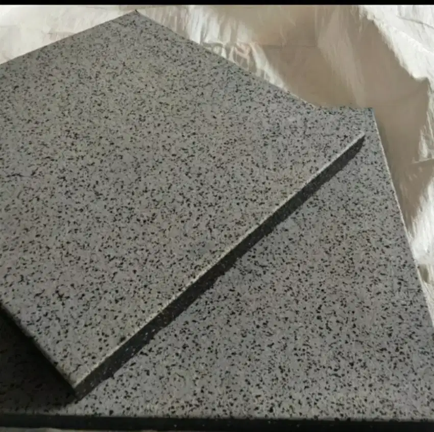 ALAS KARPET LANTAI RUBBER GYM FLOOR 40mm