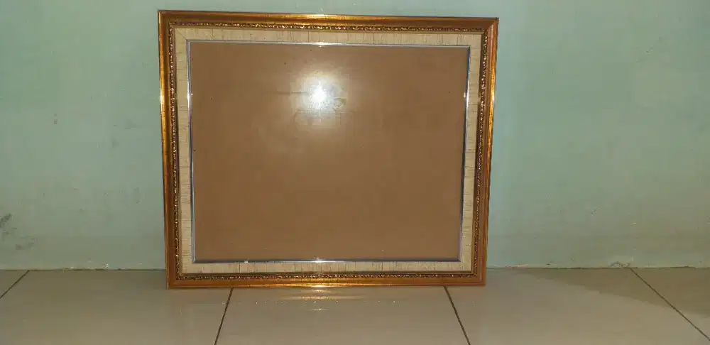 Bingkai Figura Doubel Frame Gold 40x50cm