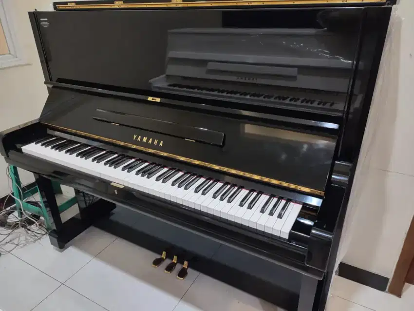 Piano Yamaha U3H goldplate