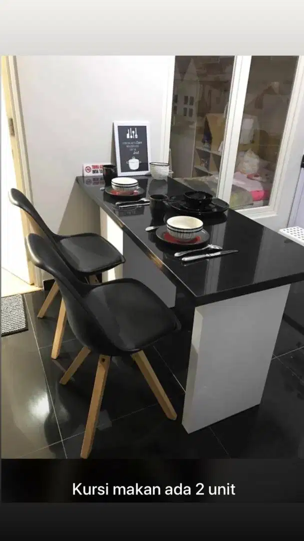 Jual bu kursi makan informa elegan minimalis hitam