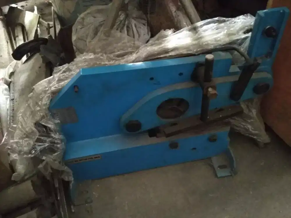 mesin potong besi beton plat siku-bar plate cutter shear manual tangan