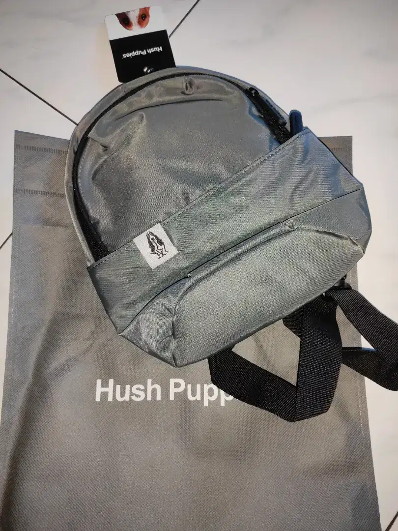 Tas sling/waist bag hush puppies original , 3 warna