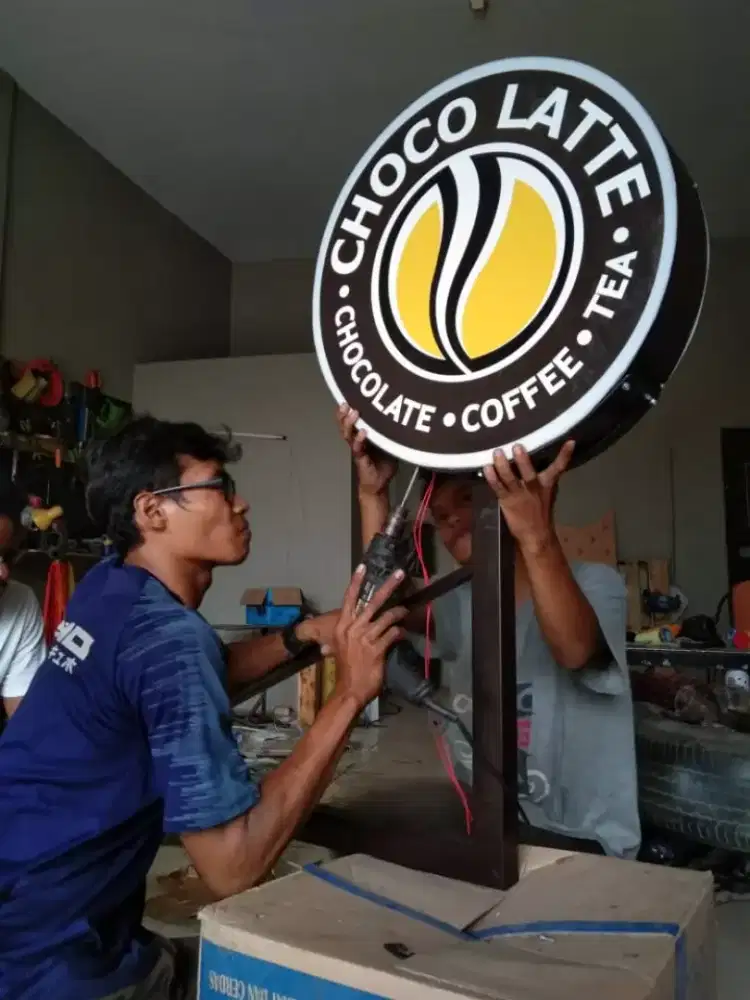 Neonbox MURAH CHOCOLATTE bulat diameter 60cm + dudukan